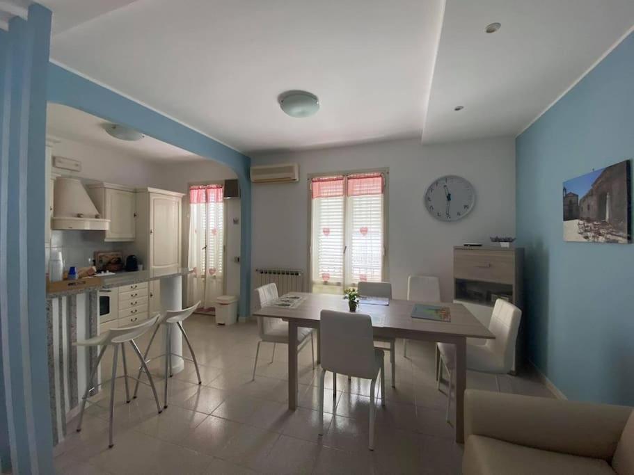 La Terrazza Di Mariel Apartman Pachino Kültér fotó