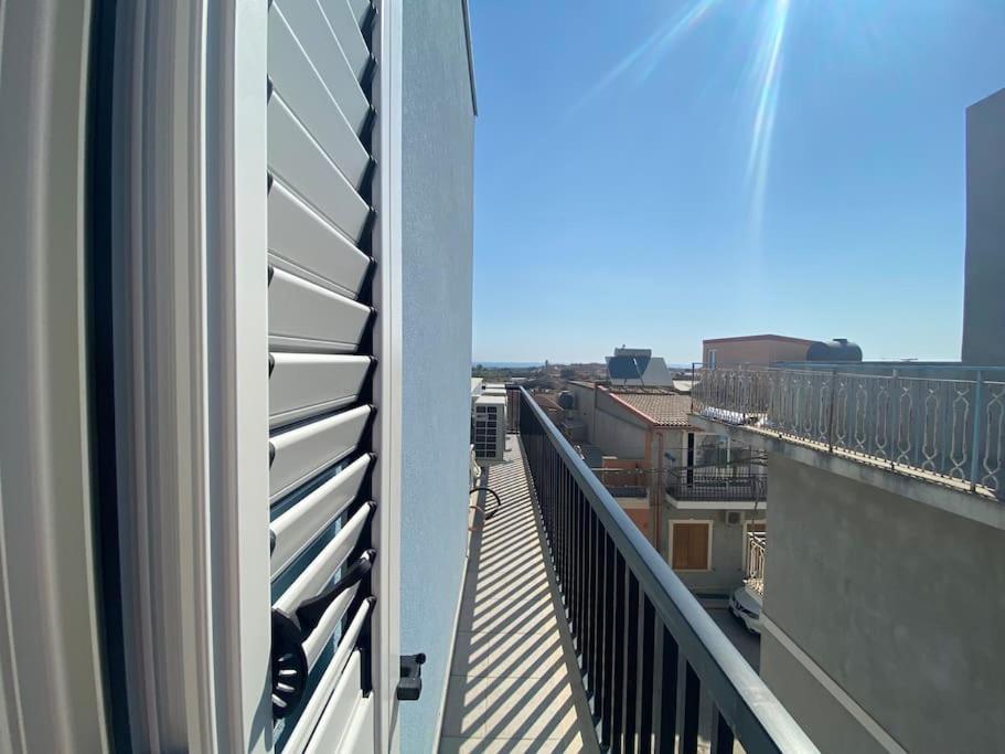 La Terrazza Di Mariel Apartman Pachino Kültér fotó