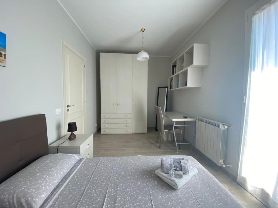 La Terrazza Di Mariel Apartman Pachino Kültér fotó