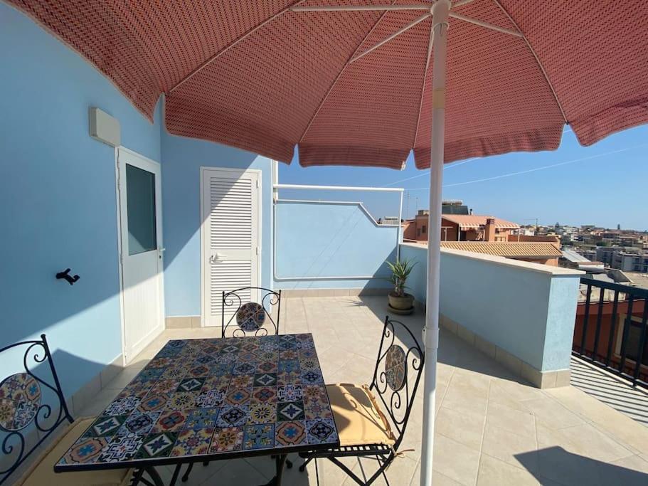 La Terrazza Di Mariel Apartman Pachino Kültér fotó